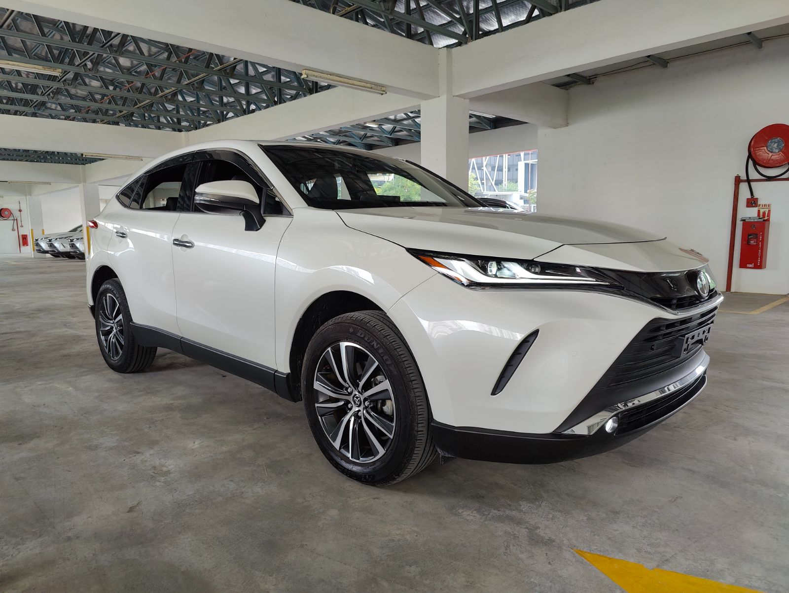 2022 TOYOTA HARRIER 2.0 G (4537)
