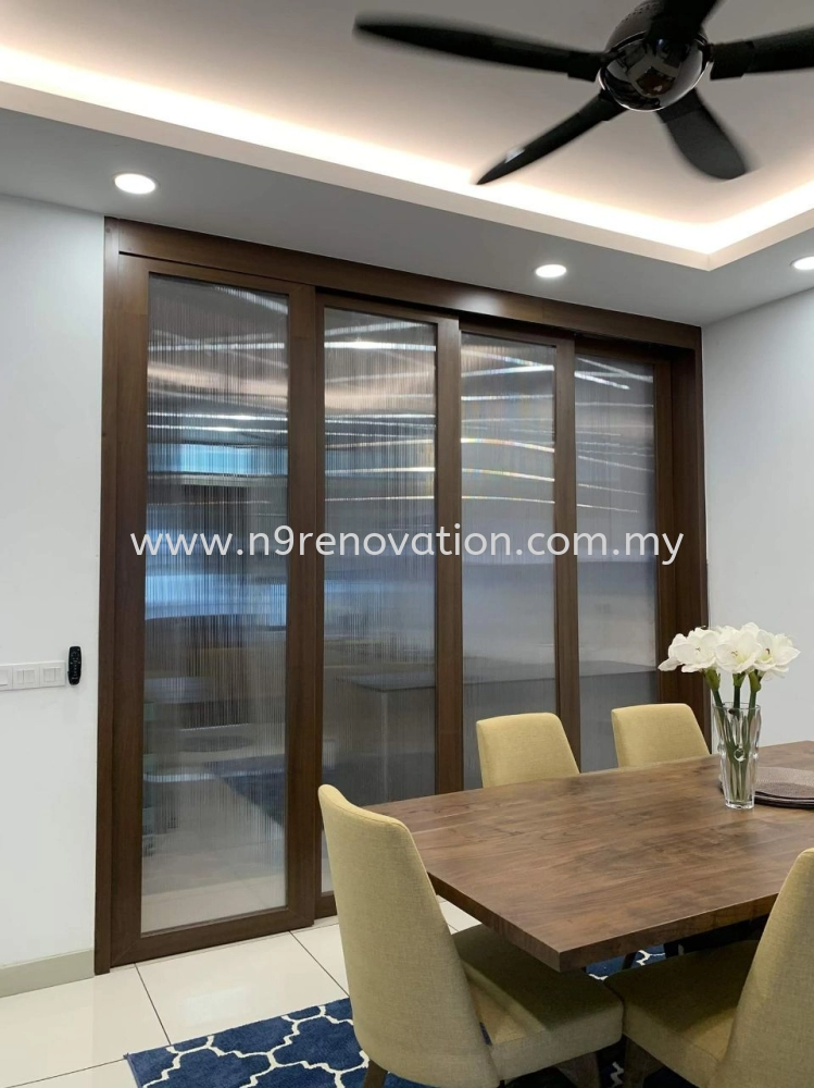 Aluminum Folding Door