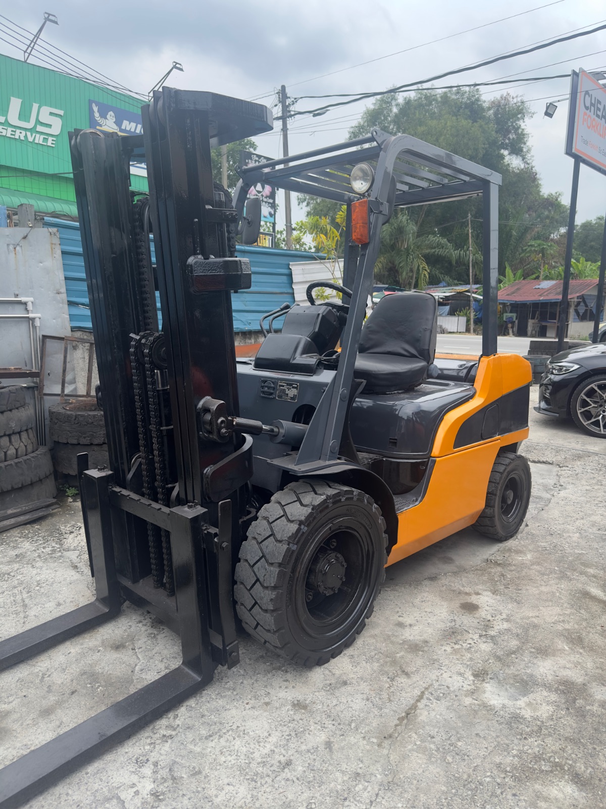 *SOLD* Caterpillar 3.0 Ton Diesel Forklift (Used)