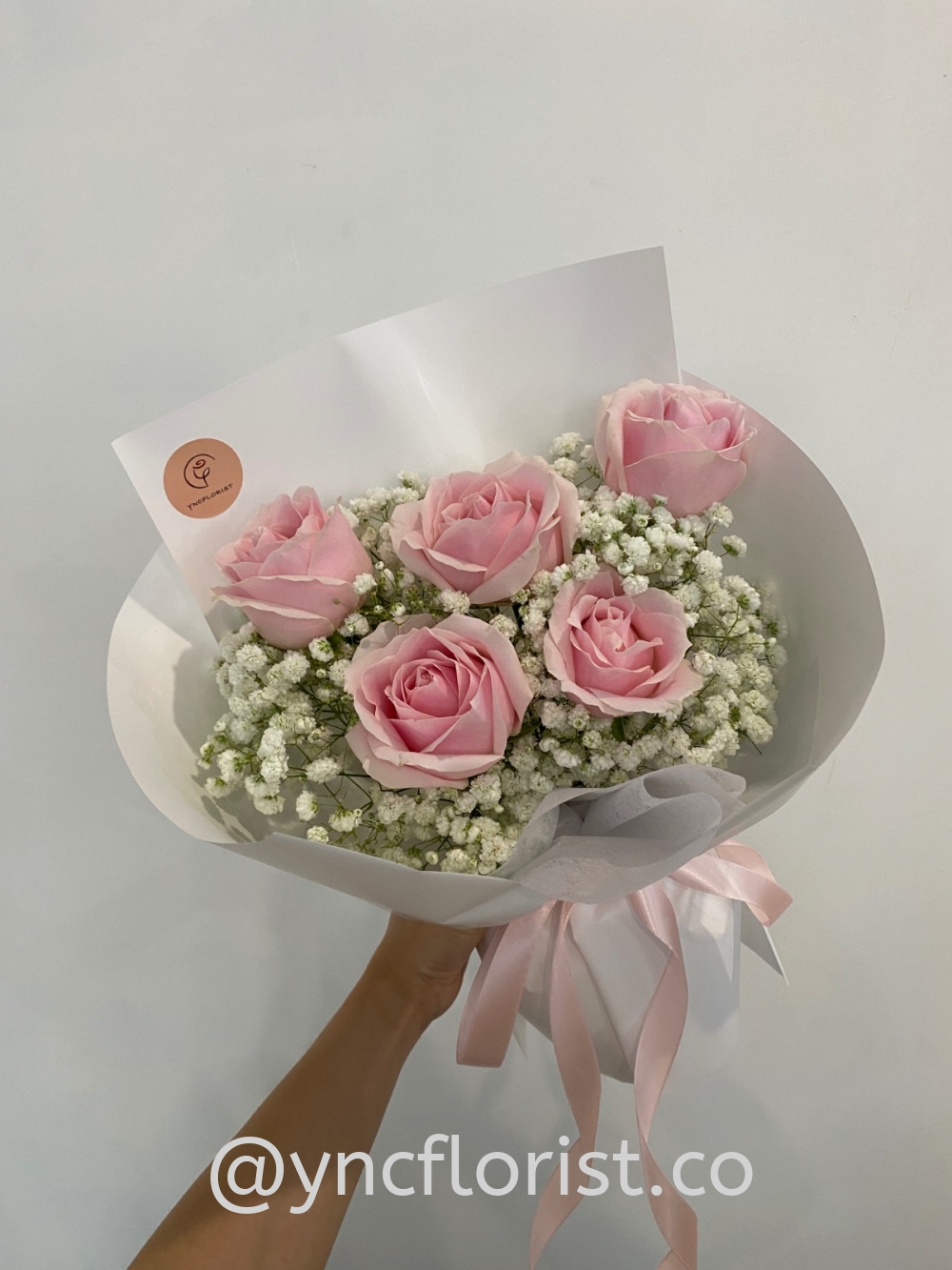 5 stalks Pink Roses With Babybreath Bouquet
