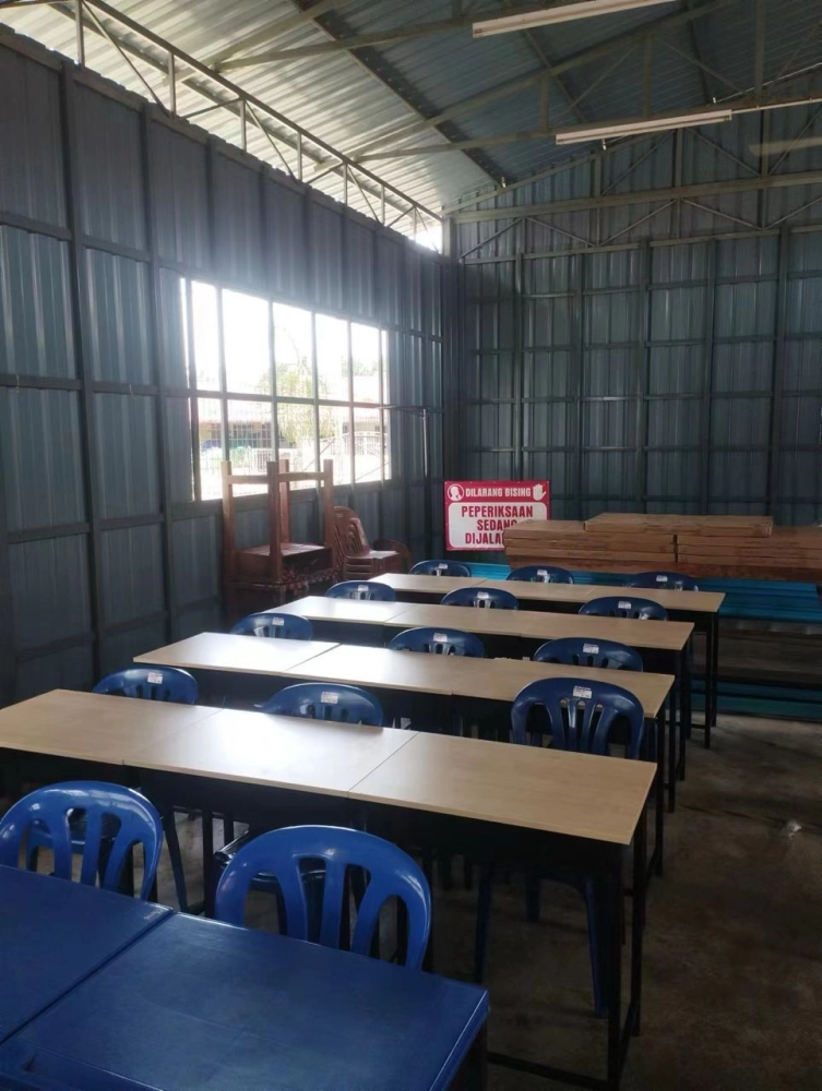 Membekal Meja dan Kerusi untuk Sekolah KAFA | Melamine Top Metal Leg School Table | Virgin Plastic Plastic Chair | School Furniture Supplier| KL | Ipoh | Taiping | Perak | Kulim | Baling | Sik |Jitra | Junjong | Perak | Kuantan