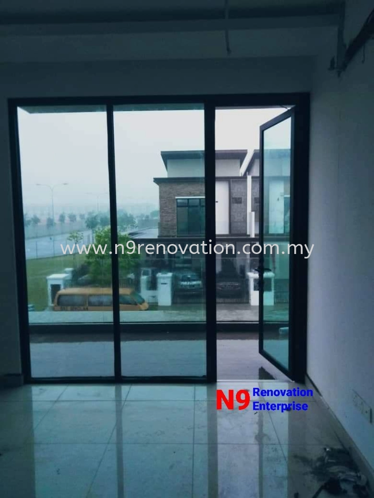 Aluminum Swing Door