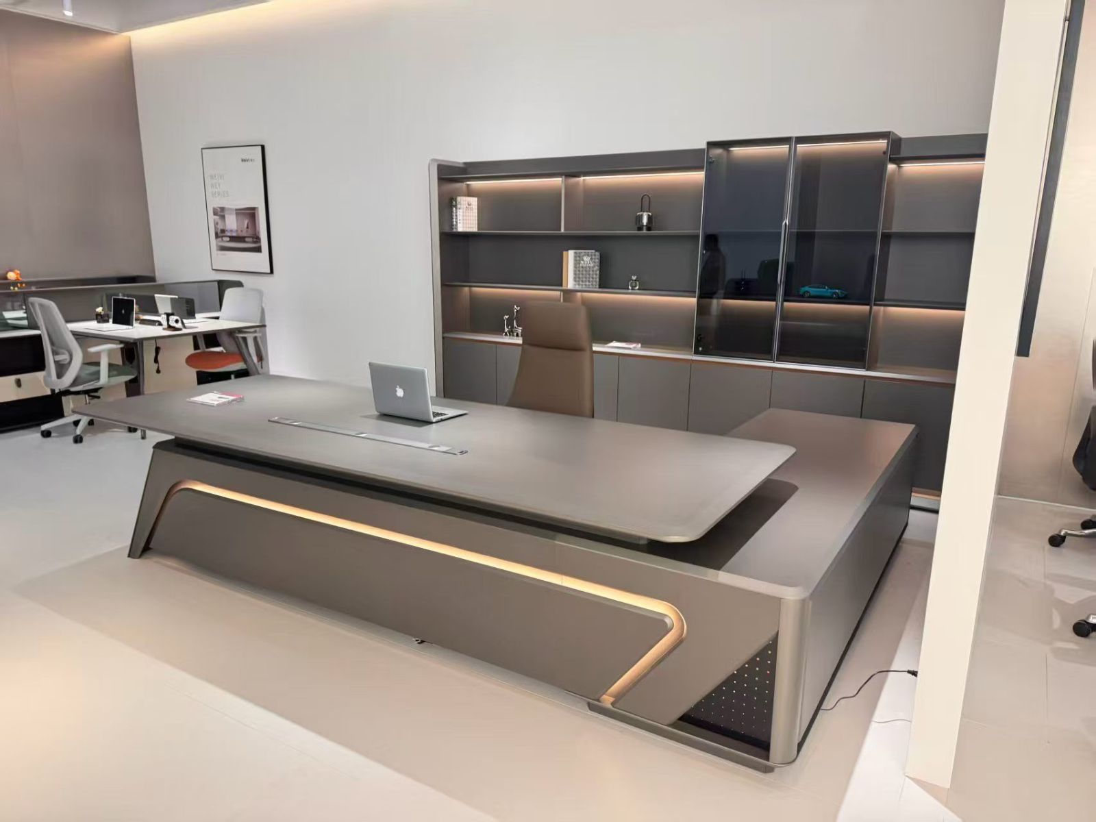 Executive Table