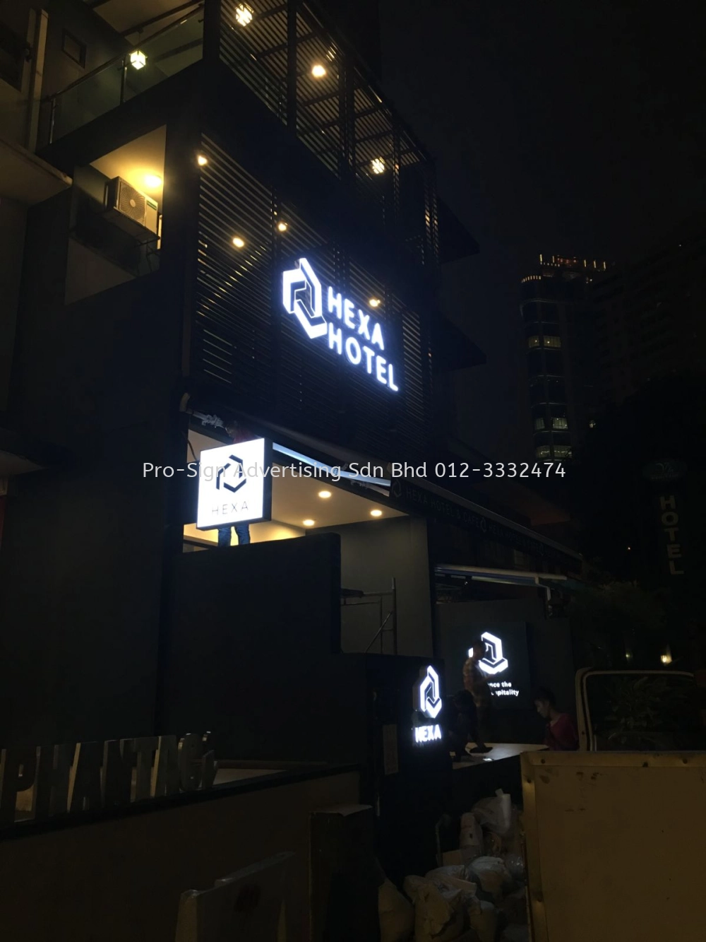 3D BOX UP LED FRONT LIT (HEXA HOTEL, KL, 2019)