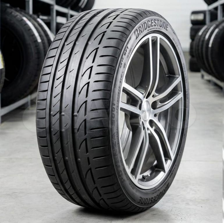 BRIDGESTONE S001 RF 245/40R21