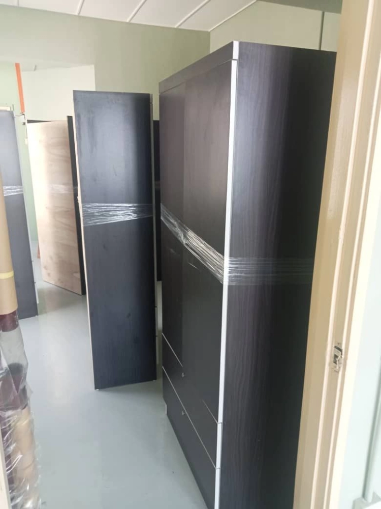 Double Decker Metal Bed RD 50MM | Wooden Locker Wadrobe For Hostel | Single Mattress | Tilam Murah |Hostel Furniture |Pembekal Perabot Asrama | Penang | Bukit Jalil | Cheras | Ampang |