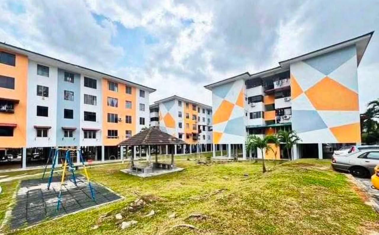 [FOR SALES] Taman Desa Tebrau Flat Sri Lanang 3bed Johor Bahru