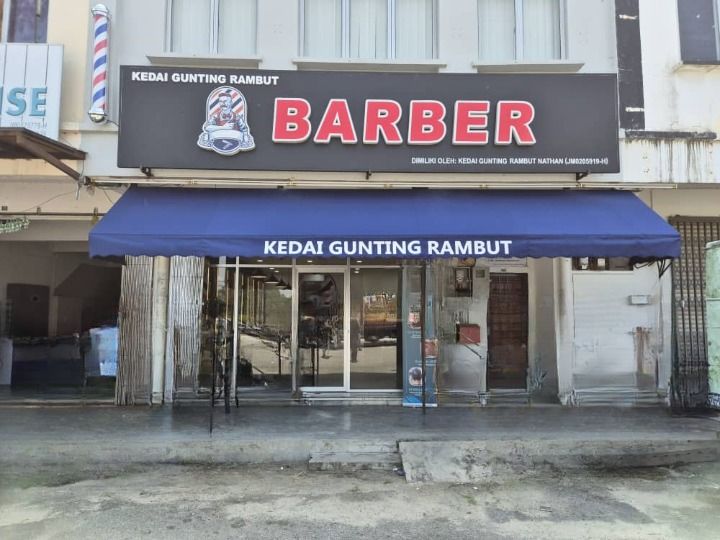 Elegant Fixed Awning - The Perfect Awning for Every Business