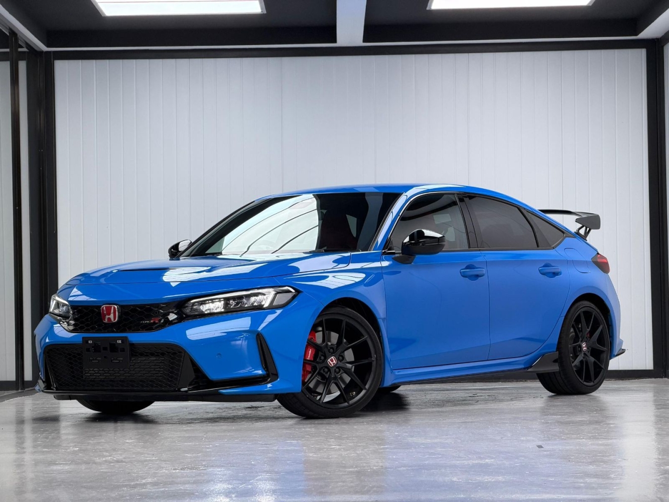 Honda Civic Type R FL5 (Boost Blue)