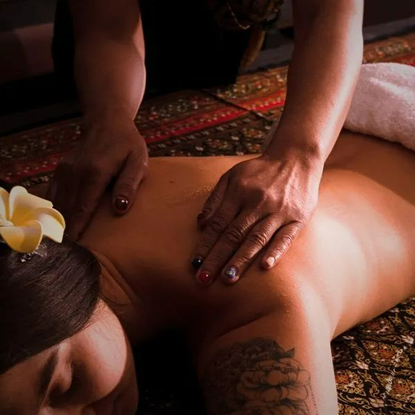 Pusat Kesihatan Totalpro | Balinese Oil Massage