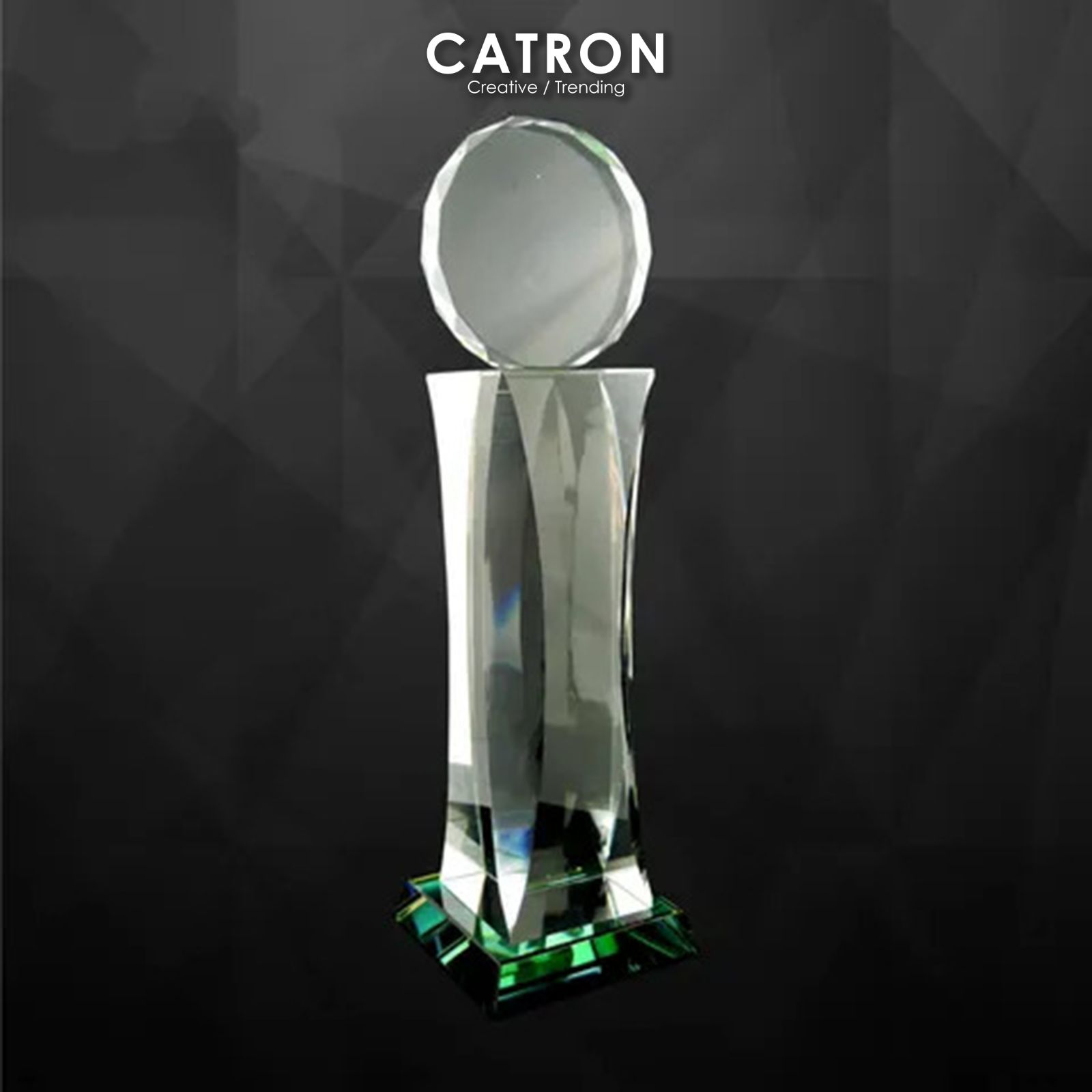 9067 - CRYSTAL TROPHY