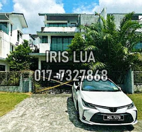 Horizon Hills @3 Storey Cluster House Bank Lelong/Auction