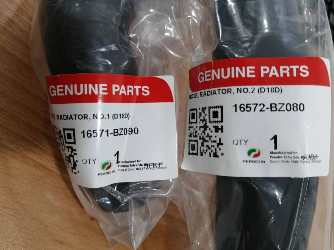 Original Perodua Viva 660 / 850 / 1.0L Radiator Upper Top & Lower Bottom Hoses (Top: 16571-BZ090 | Lower: 16572-BZ080)