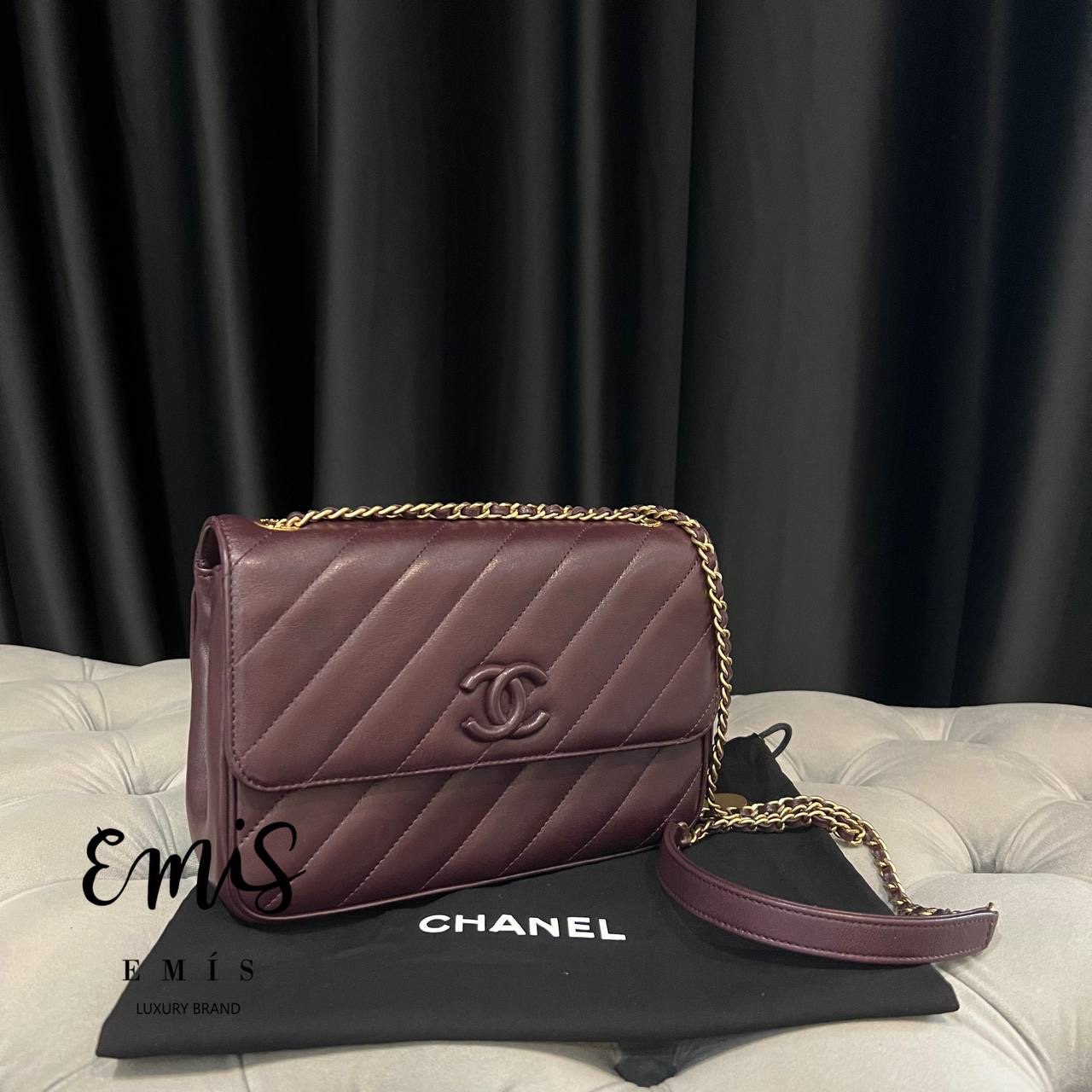 CHANEL CALFSKIN SHOULDER CHAIN BAG 