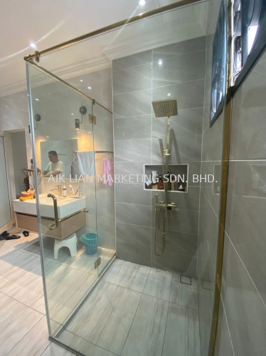 CORNER ENTRY SHOWER SCREEN | WET ROOM SHOWER SCREEN | SHOWER SCREEN INSTALLATION klang,setia alam,shah alam,cyberjaya,damansara,petaling jaya,bentong,dengkil,banting,jenjarom,subang