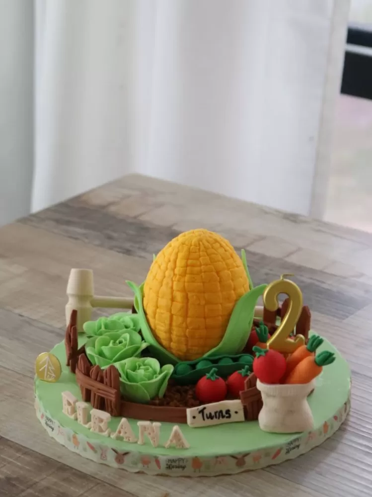 Corn Chocolate Pinata Mini 