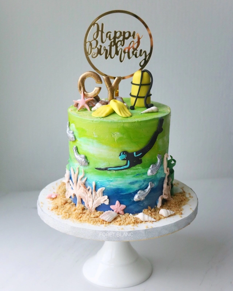 Under Sea Diver Cake