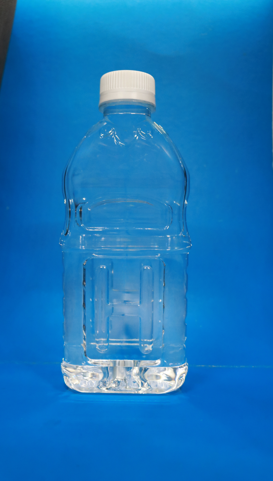 ITEM CODE:B16N--38MM 1LITRE BOTTLE