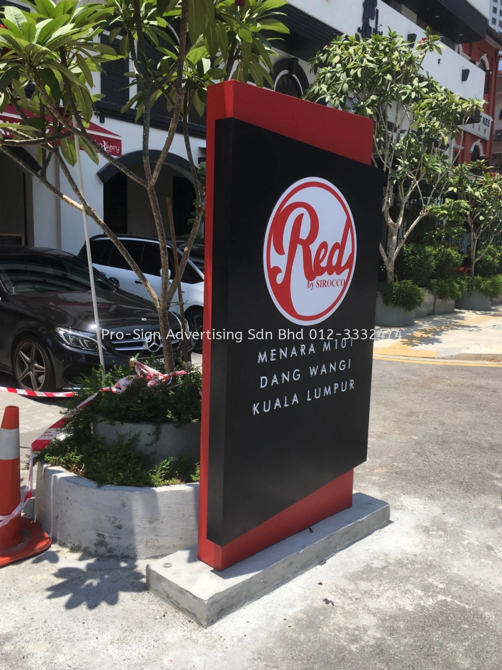 LED PYLON (RED HOTEL, KL, 2018)