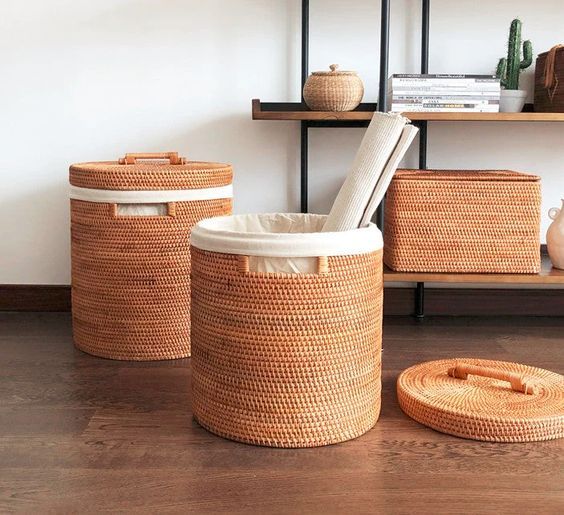 LAU 041 - CUSTOM MADE LAUNDRY BASKET