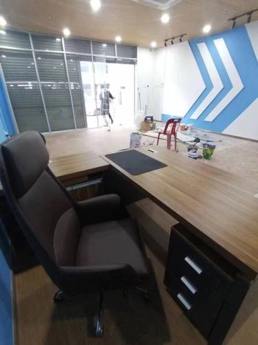 Office Furniture | Low Back Office Chair | Director Chair | Modern Director Table | Office Chair Penang | Office Table Penang | Pembekal Perabot Penang | Kedah | Kulim | Lunas | Tapah | Ipoh | Kuantan |Raub | Pekan | Pahang | Perak | Muar | Rawang | Puchong