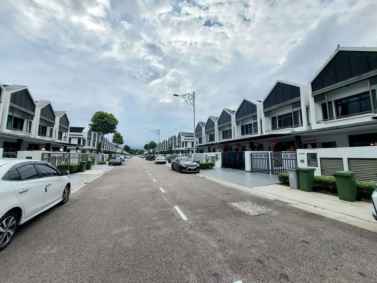 Residential Landed Property for Sale in Eco Summer