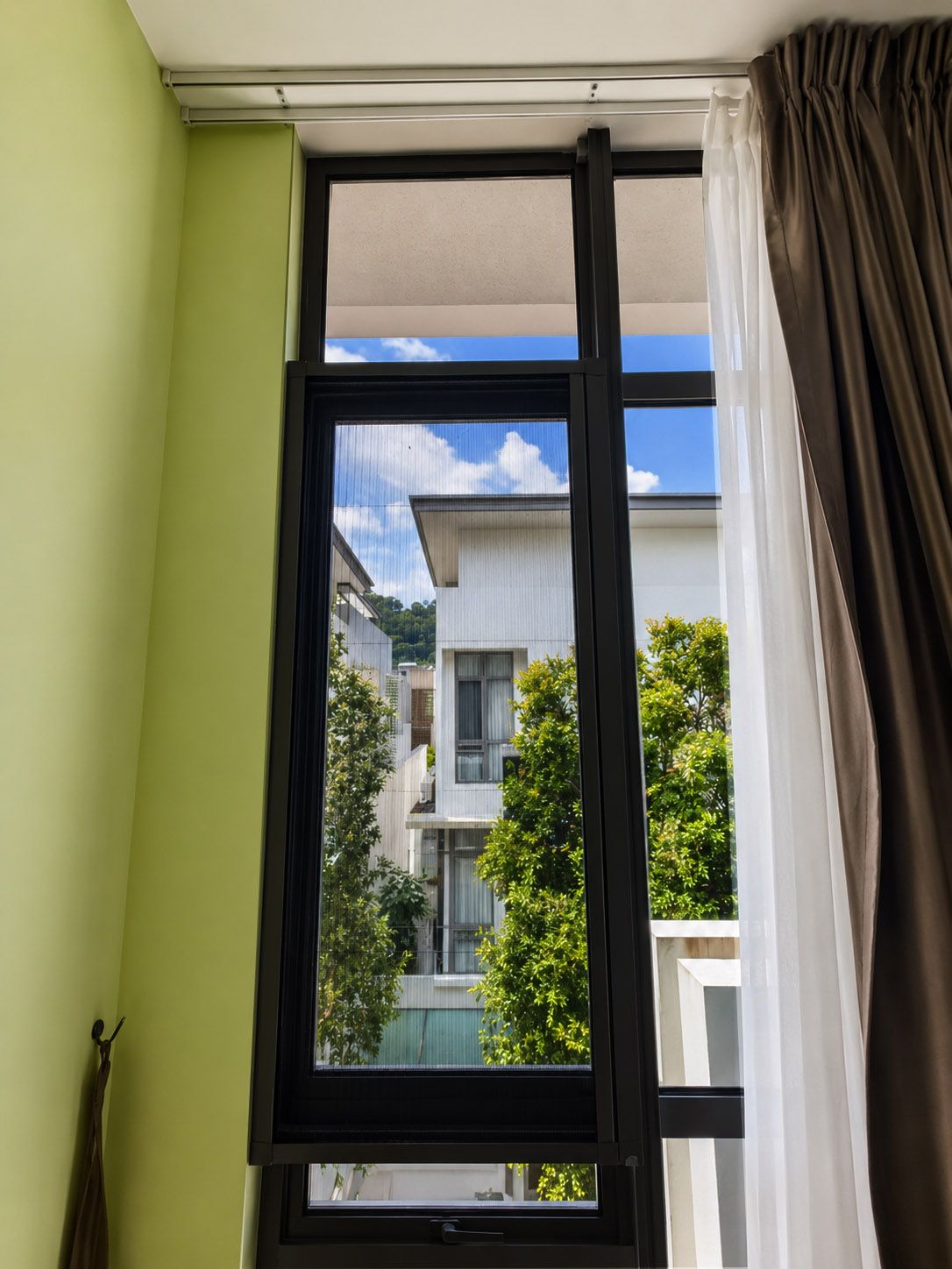 Folding Mesh window @ Ampang 2607
