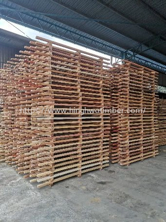 Kayu Pallet 4' x 8'