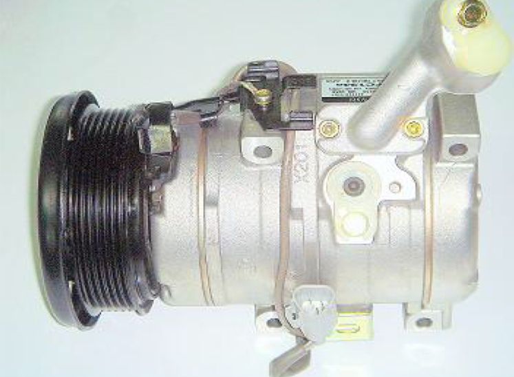 Tyt Emina (2005) 10S17C 6PK 12V R134a (NB) [TOY 068]