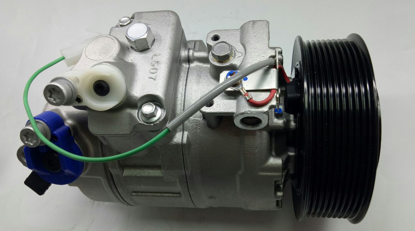 M/B Actros 7SBU16C 9PK 24V (Left) R134a (NB) [MER 025]