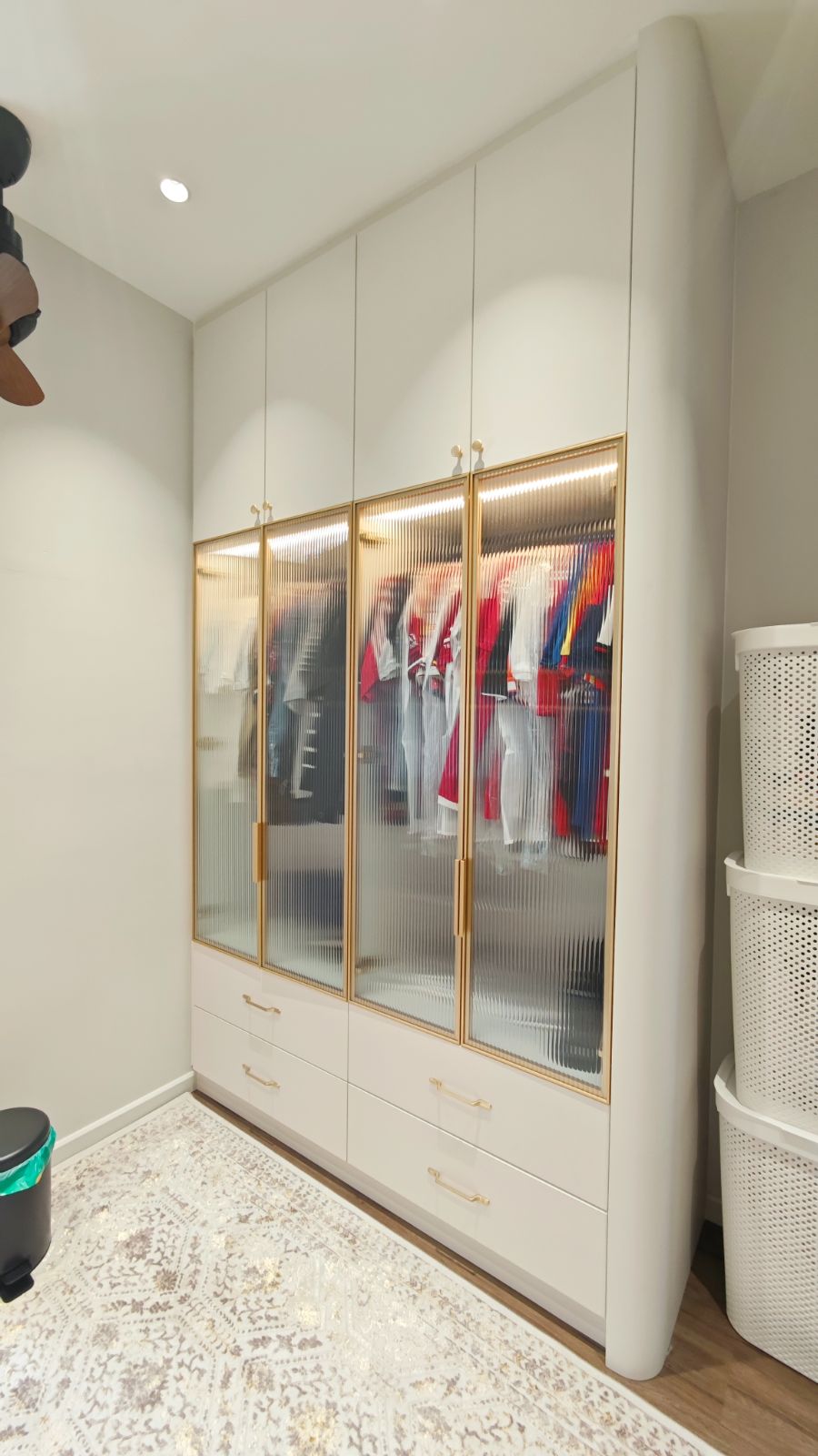 Custom Made Curved Corner Wardrobe in Serenia City Dengkil