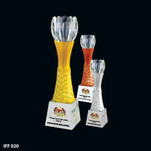 Exclusive Gold Effect Trophy - IFF 020