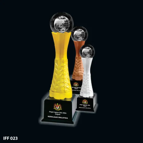 Exclusive Gold Effect Trophy - IFF 023