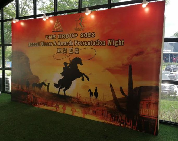 Event & Installation