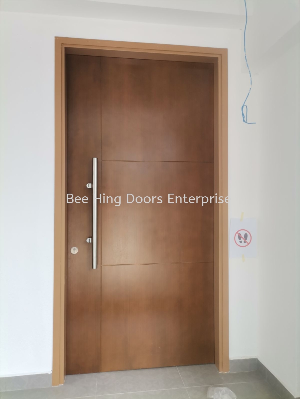 Single Door