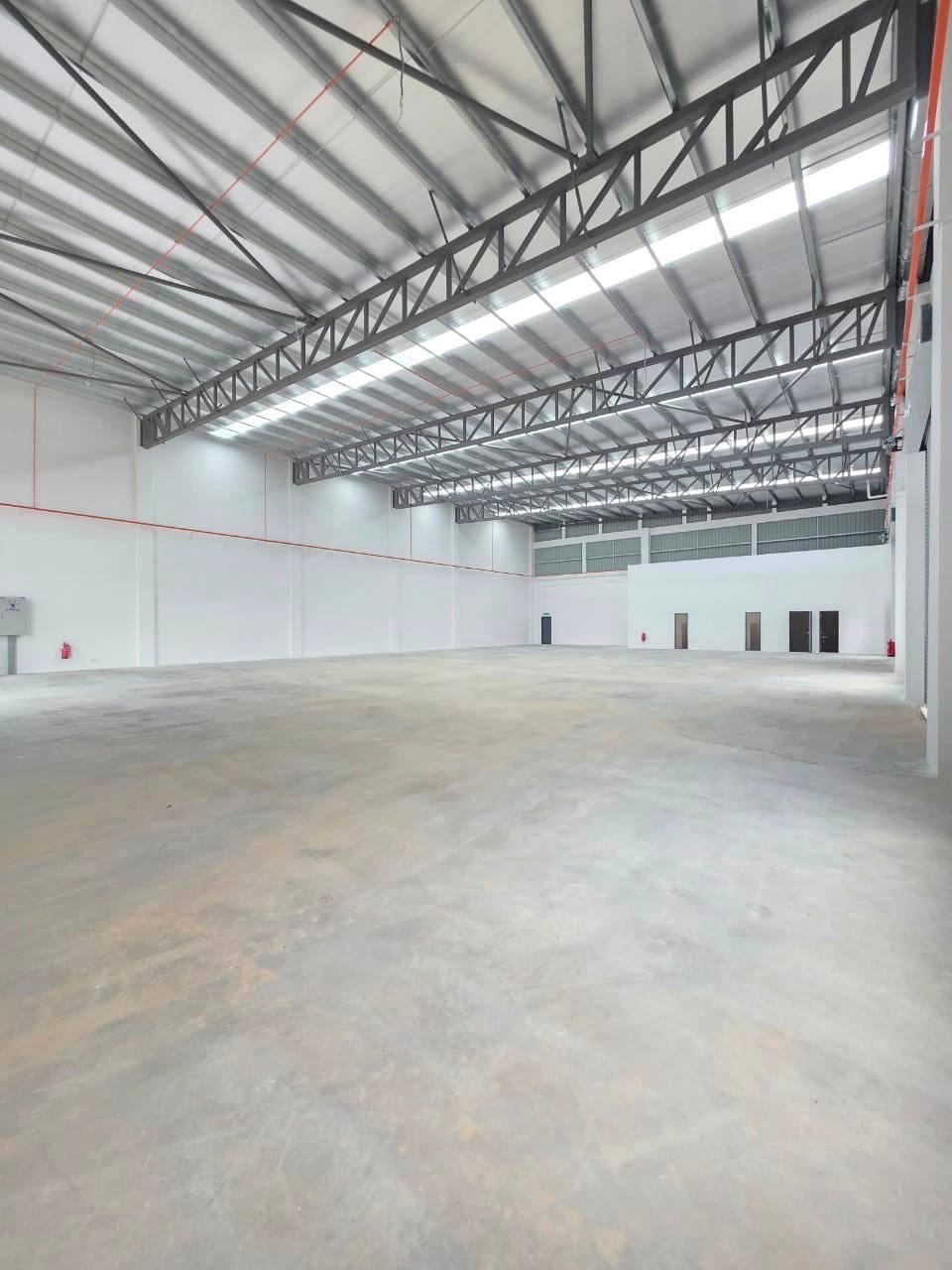 𝗘𝗰𝗼 𝗕𝘂𝘀𝗶𝗻𝗲𝘀𝘀 𝗣𝗮𝗿𝗸 𝟭 𝗣𝗵𝗮𝘀𝗲 𝟯 Semi D Factory For Rent