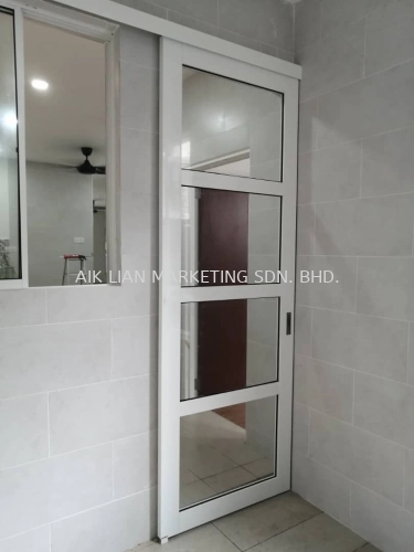 DINING ROOM SLIDING HANDING DOOR CONTRACTOR AT DAMANRASA, TTDI, SELANGOR