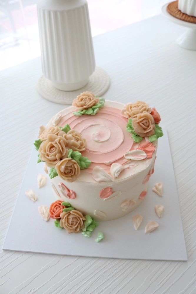 Garden Flower Buttercream Cake