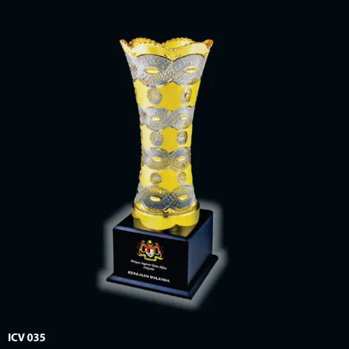 Elegant Golden Crystal Vase - ICV 035