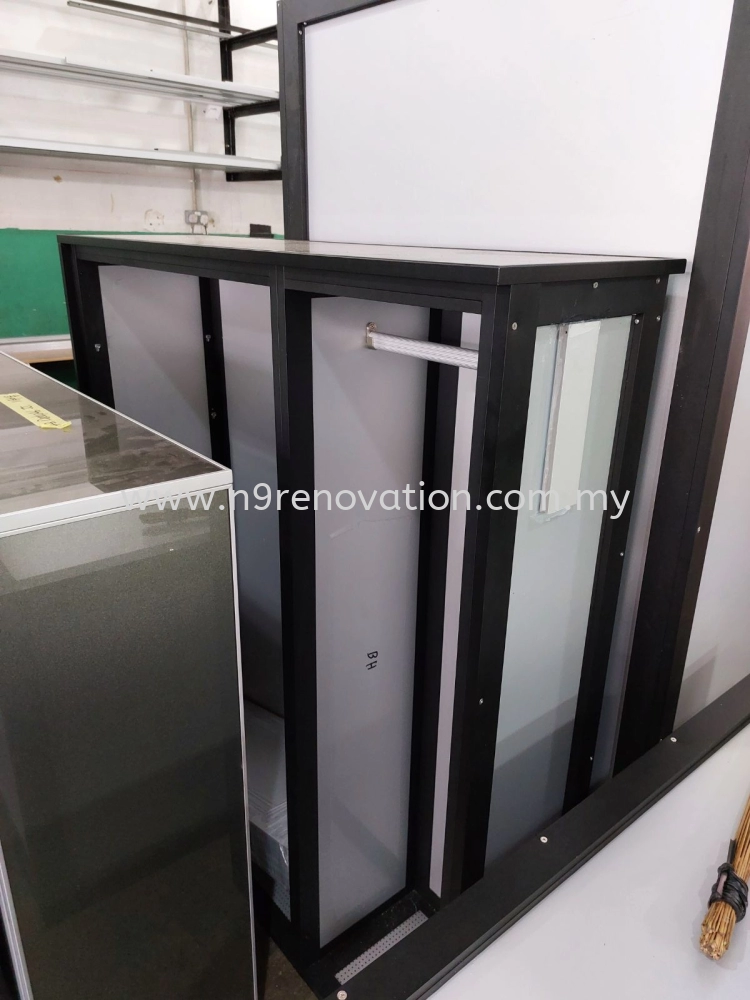 Aluminum Cabinet