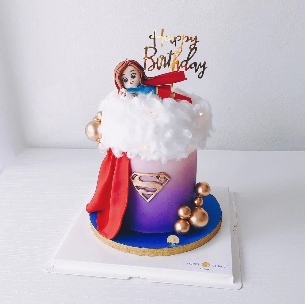 Super Woman Cake