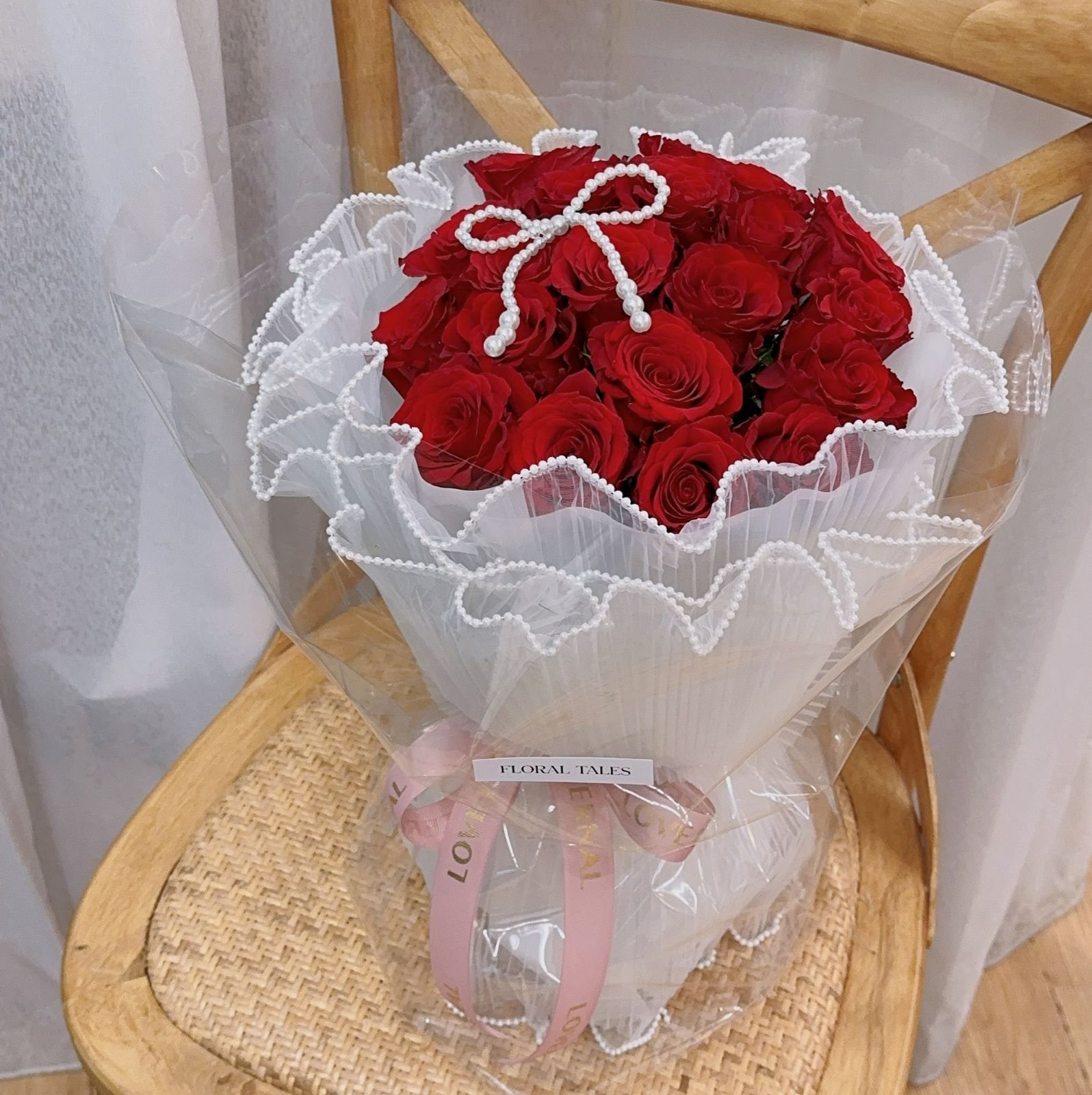 White Style Red Roses