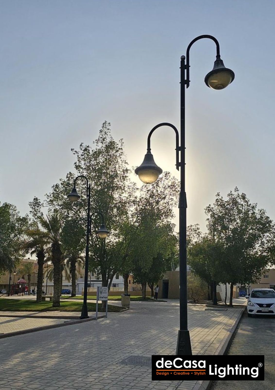 STREET LIGHT