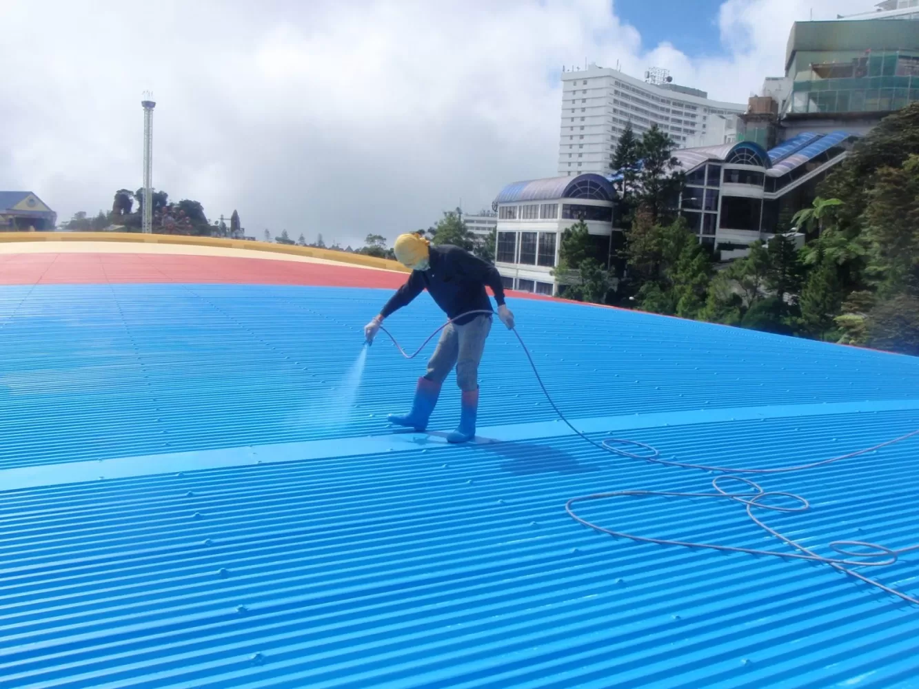 Waterproofing at Starworld Pavillion Roof Gutter @ First World Hotels & Resorts Sdn Bhd