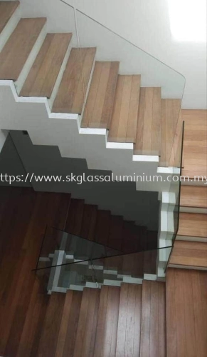 Staircase Glass at Rawang