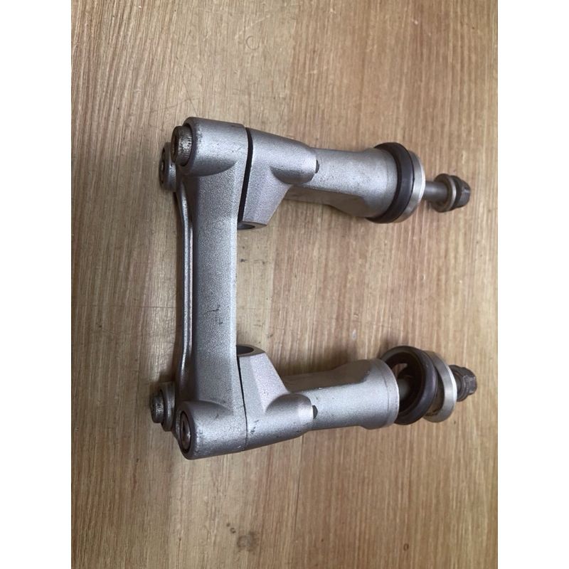 YAMAHA FAZER YZF1000 HOLDER HANDLEBAR / RISER HANDLEBAR / CLAMPS HANDLEBAR 2D1  (2006)