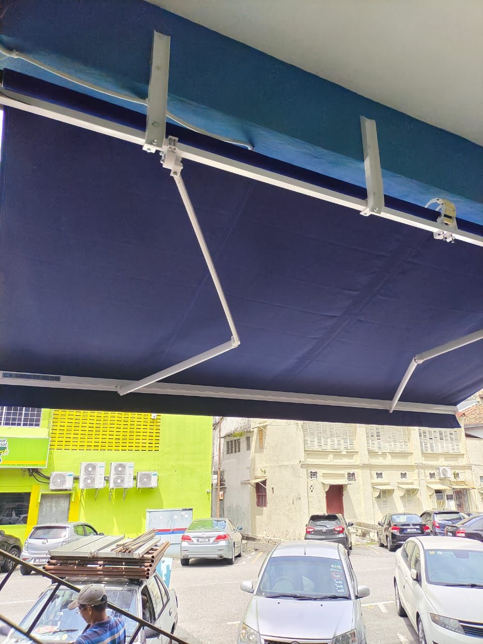 Retractable Awning System