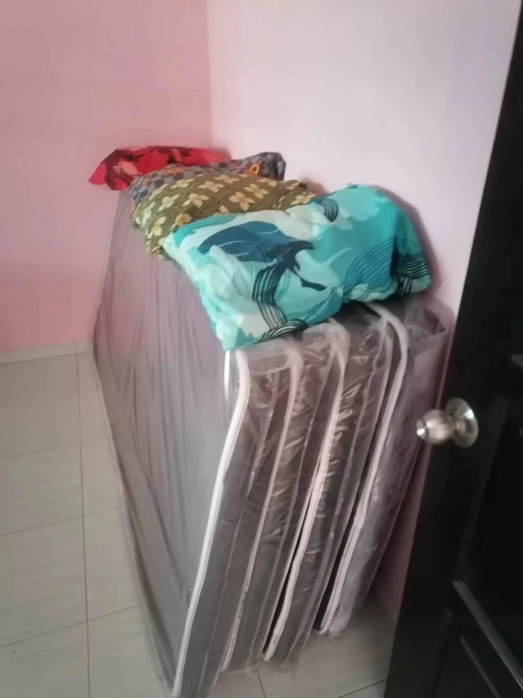 Rebond 4 Inch Single Mattress | Double Decker Metal Bed 50mm Post | Plywood | Hostel Furniture | Pembekal Tilam katil Asrama | Rawang | KL | Klang | Shah Alam | Selangor | Perak | Ipoh | Penang | Kepala Batas | Bertam | Kulim | Lunas | Baling