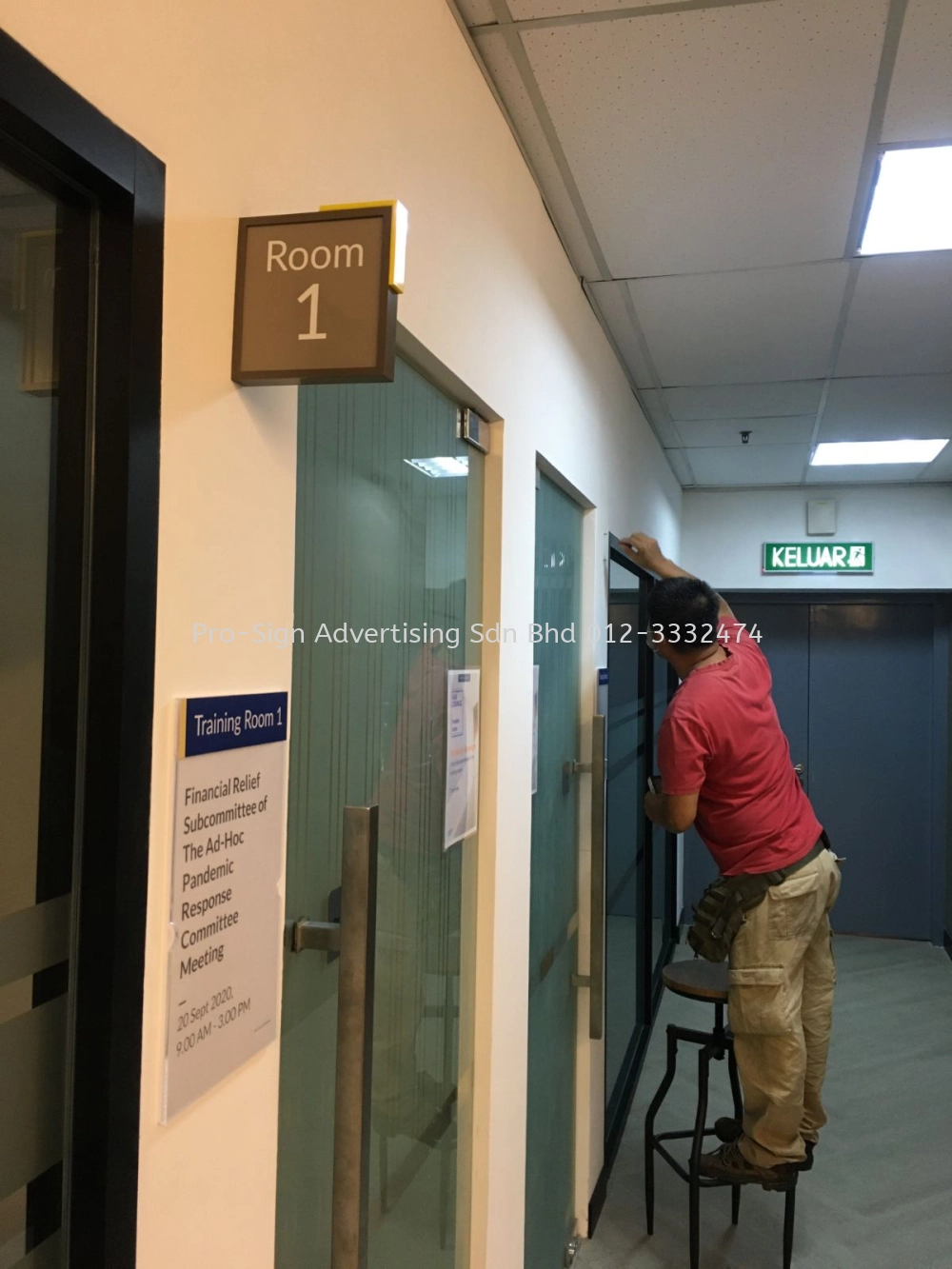 CANTILEVER ACRYLIC BOX SIGNAGE (MEETING ROOM, 2020, KL)