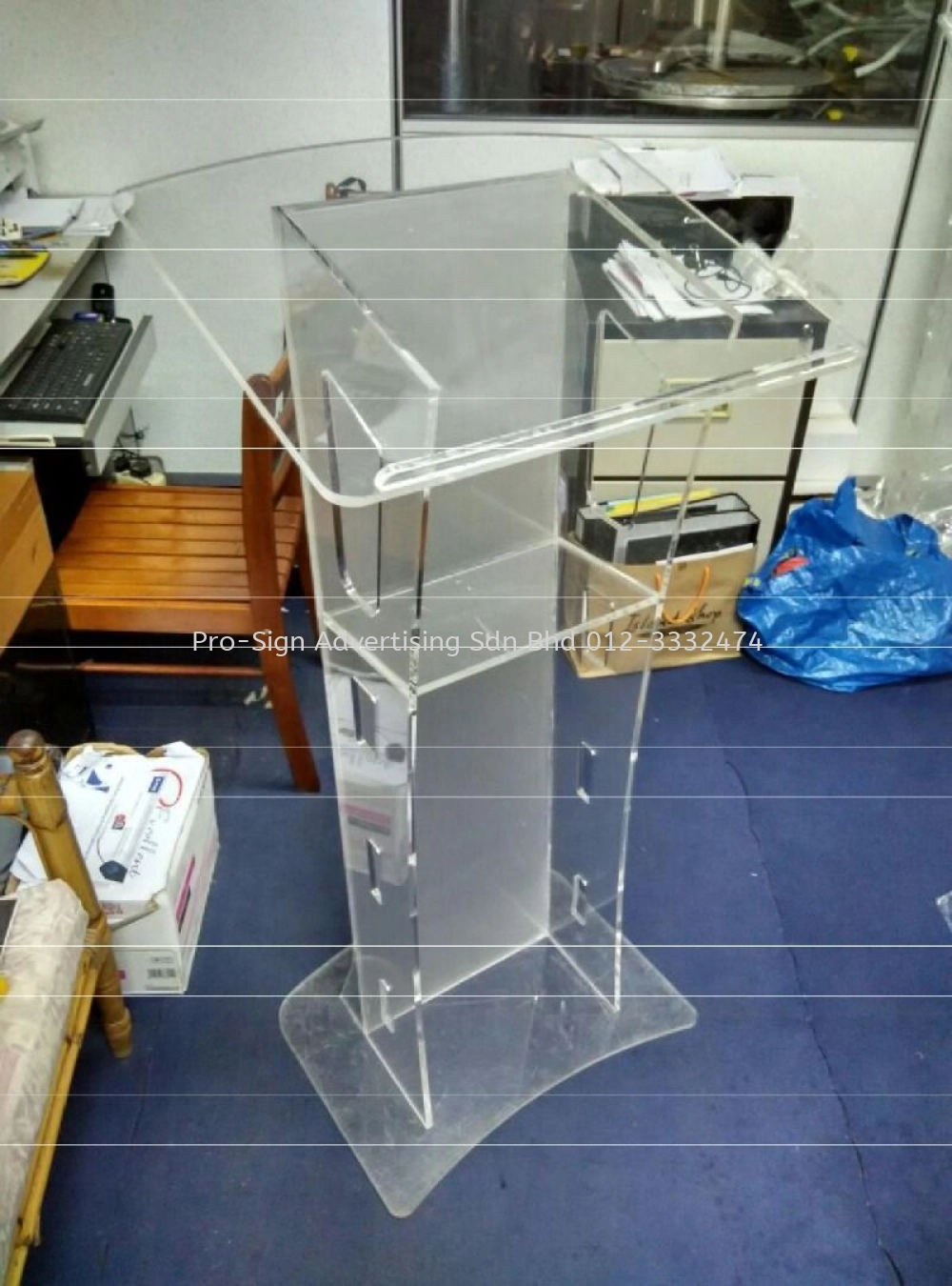 ACRYLIC ROSTRUM